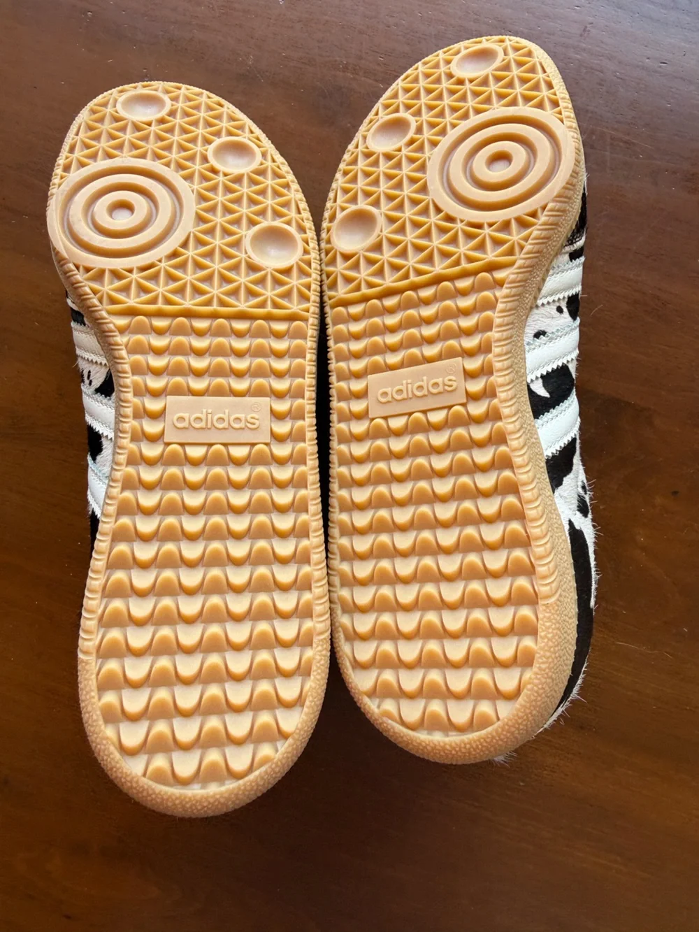 New! ADIDAS Sambas OG Cow Print Sneakers Size 7.5